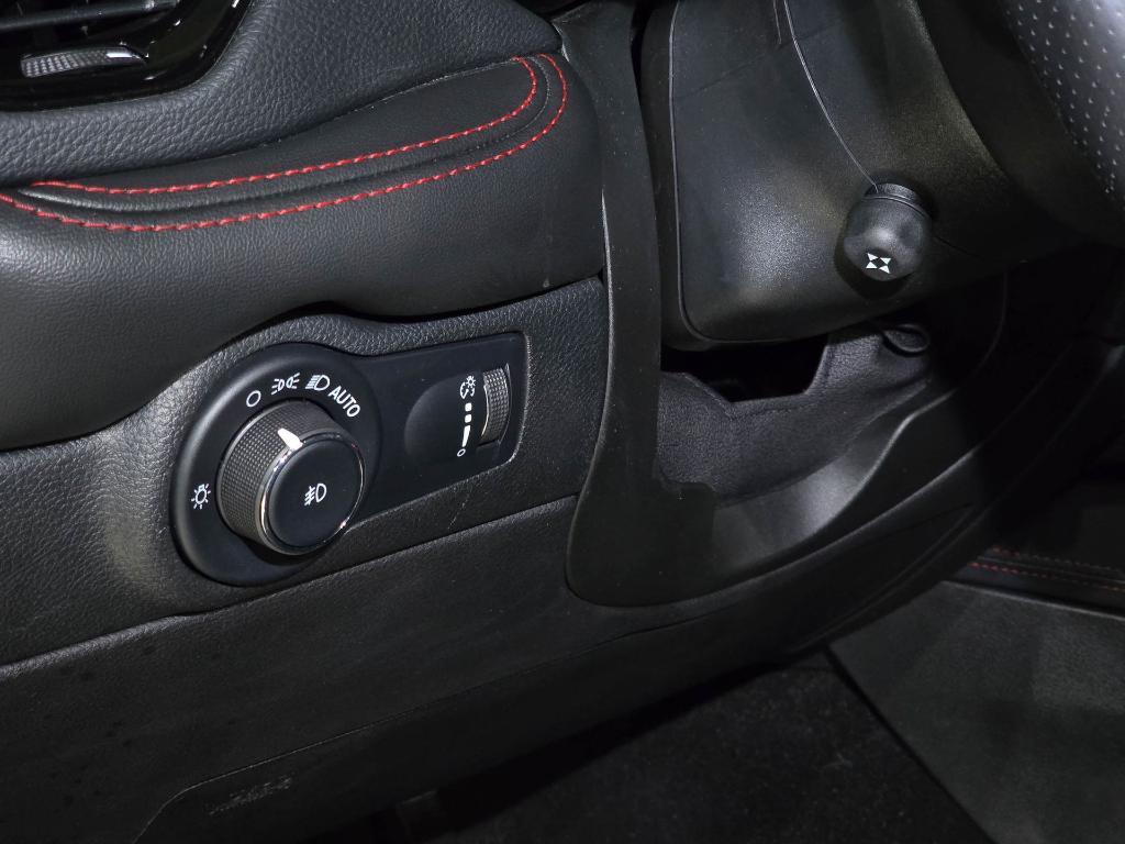 used 2023 Dodge Durango car, priced at $27,624