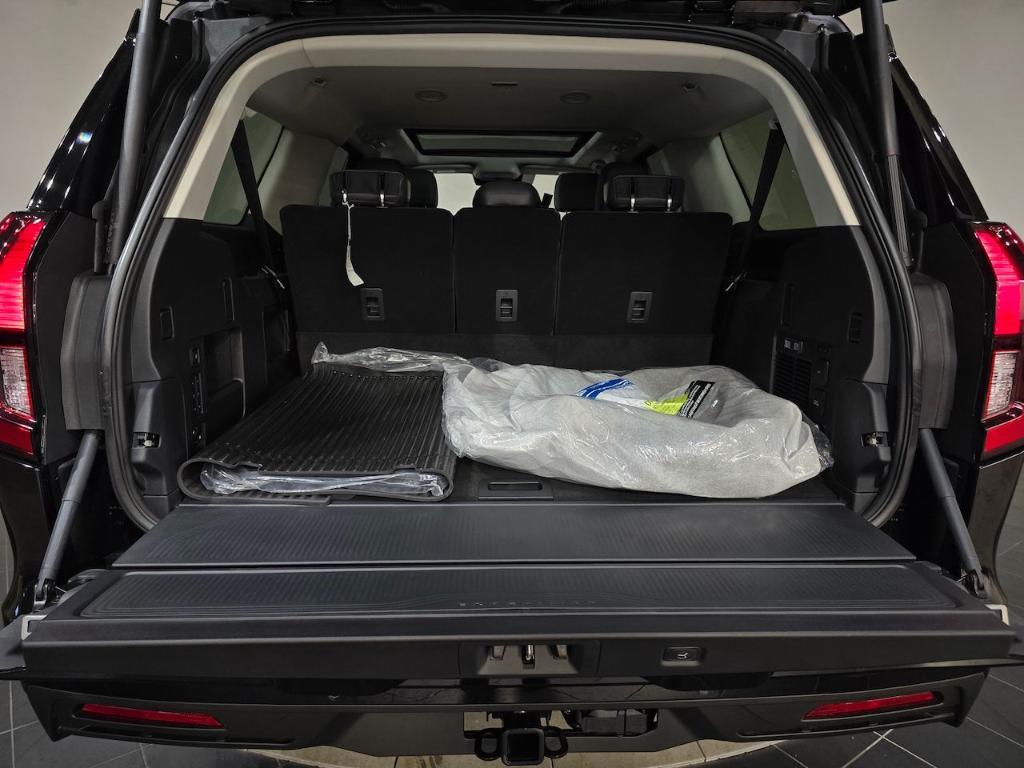 new 2025 Ford Expedition Max car, priced at $73,440