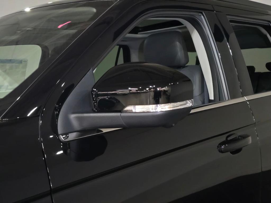 new 2025 Ford Expedition Max car, priced at $73,440