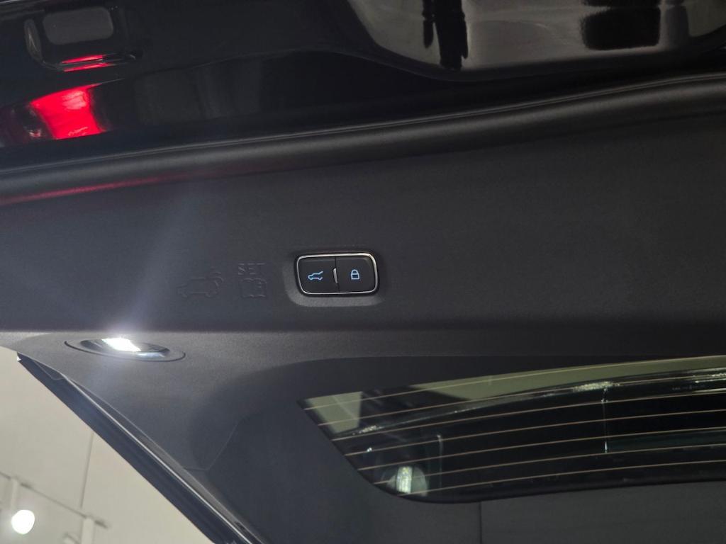 new 2025 Ford Expedition Max car, priced at $73,440