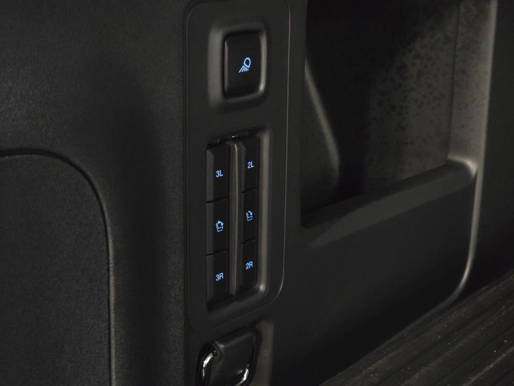 new 2025 Ford Expedition Max car, priced at $73,440