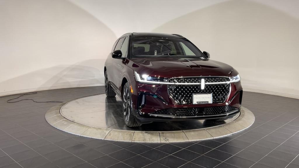 new 2024 Lincoln Nautilus car, priced at $59,295