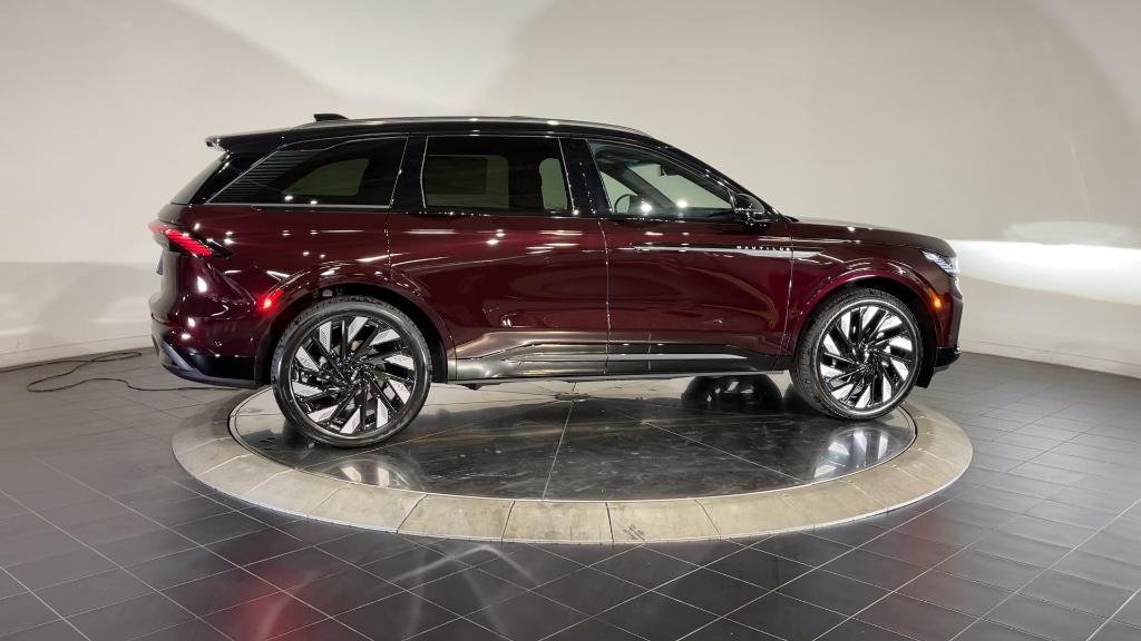 new 2024 Lincoln Nautilus car, priced at $59,295