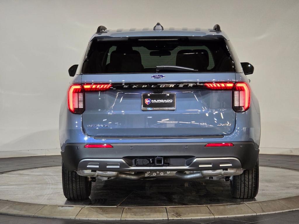 new 2025 Ford Explorer car, priced at $46,668