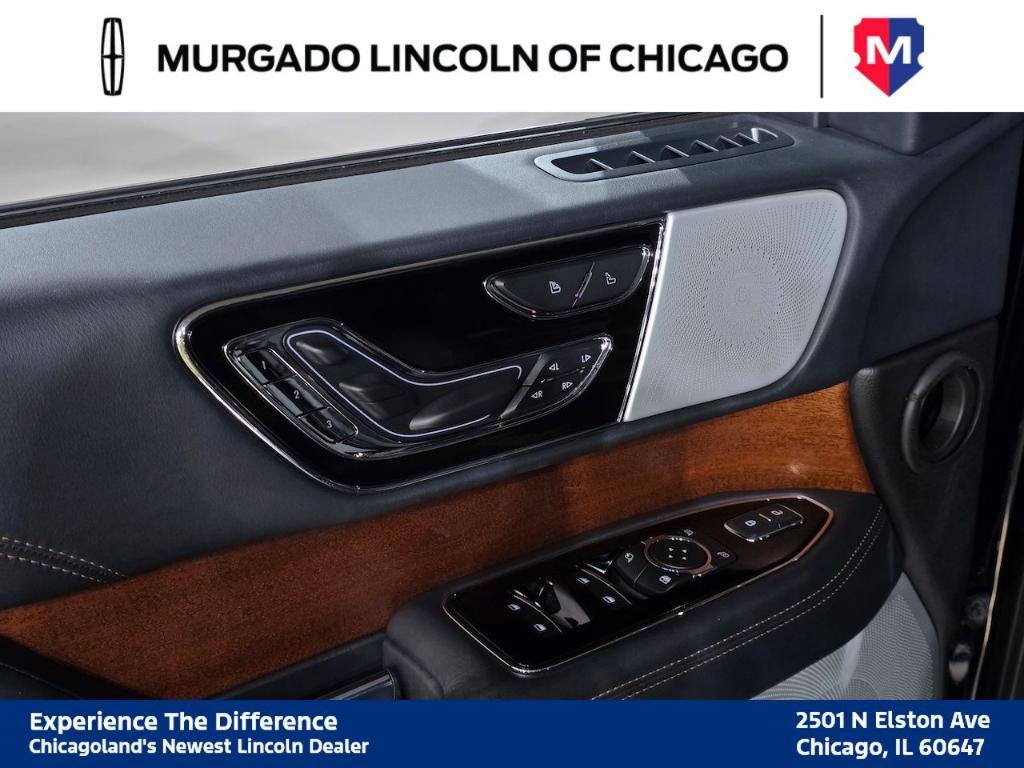 used 2022 Lincoln Navigator car, priced at $57,626