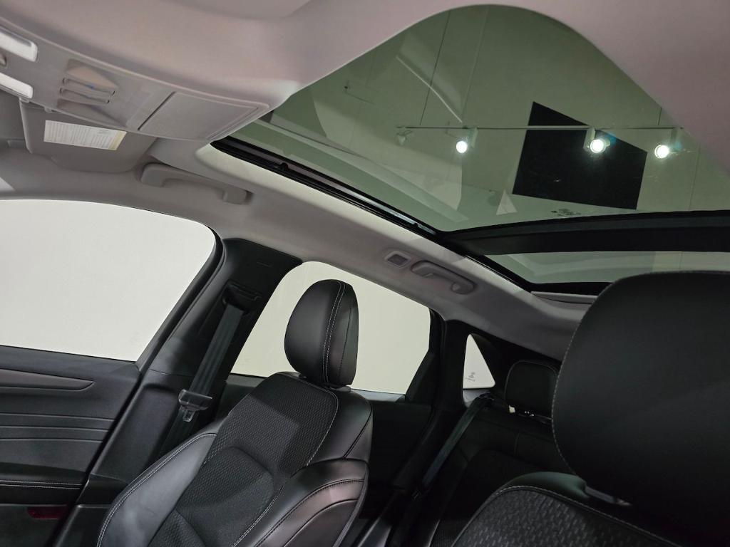 new 2025 Ford Escape car, priced at $30,746