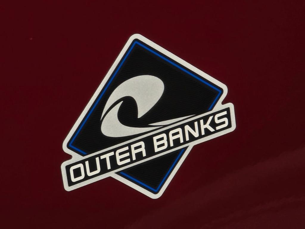 new 2025 Ford Bronco Sport car, priced at $39,118