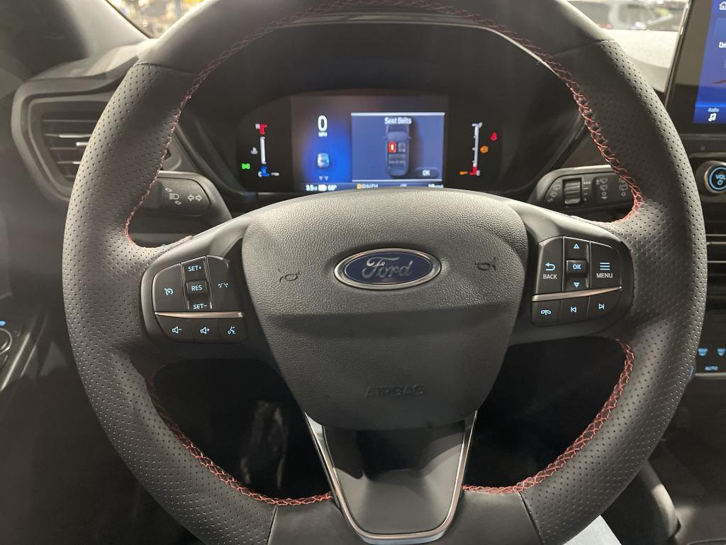 new 2025 Ford Escape car, priced at $28,995