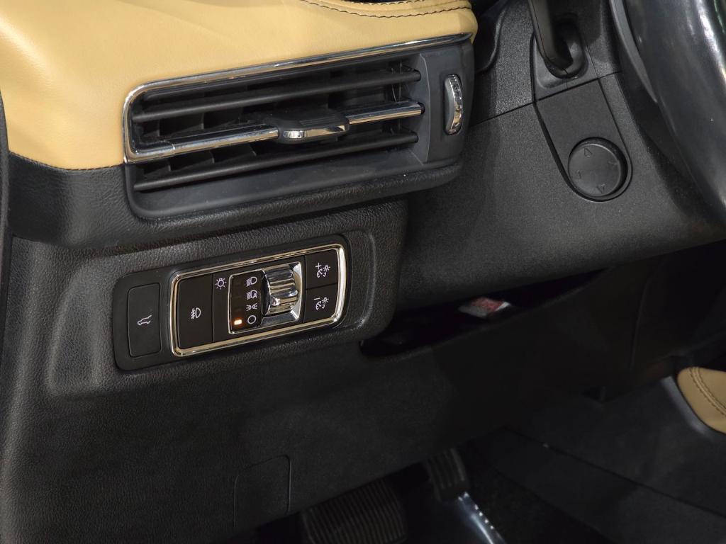 used 2022 Lincoln Corsair car, priced at $30,822