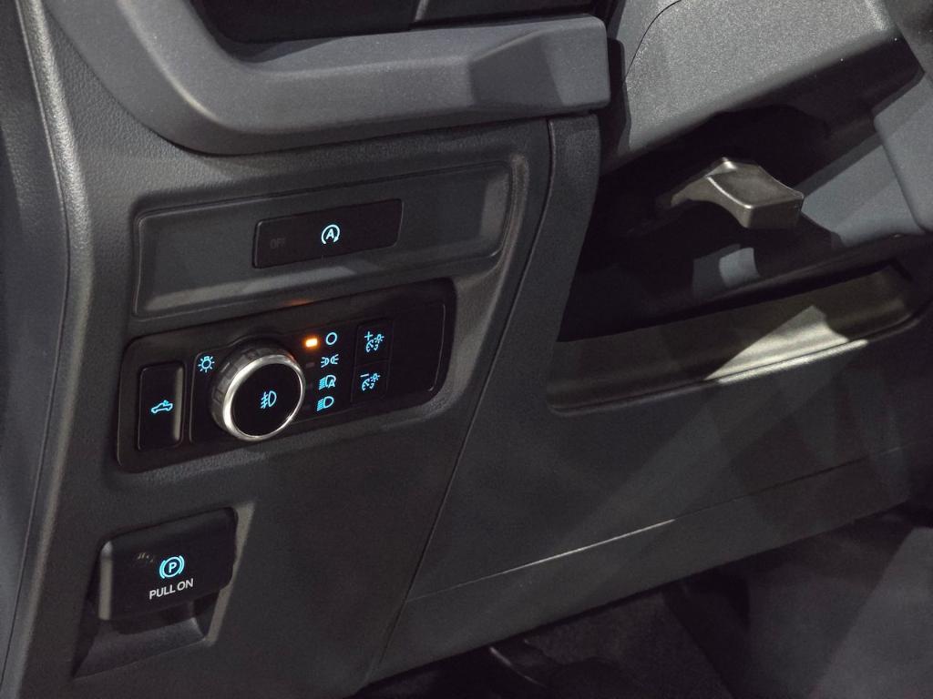 new 2025 Ford F-150 car, priced at $50,625