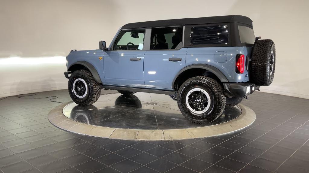 new 2024 Ford Bronco car, priced at $48,995