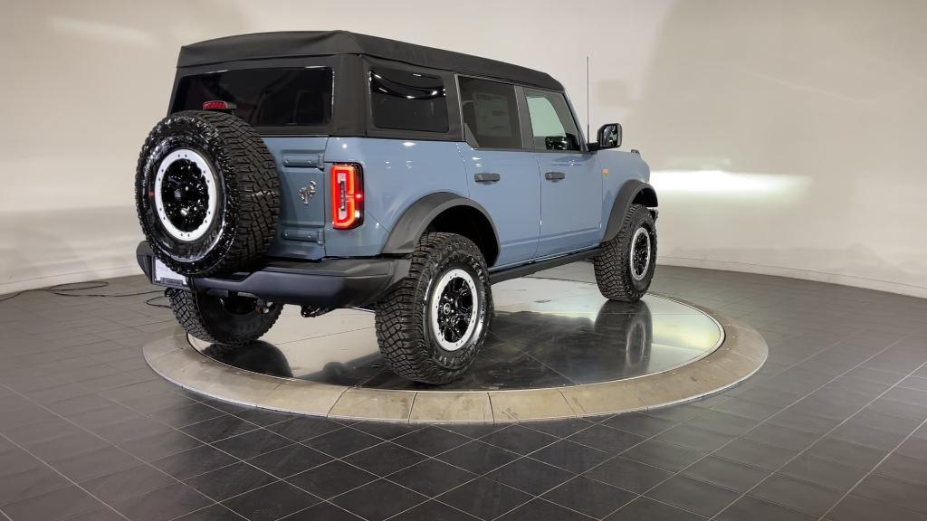 new 2024 Ford Bronco car, priced at $48,995