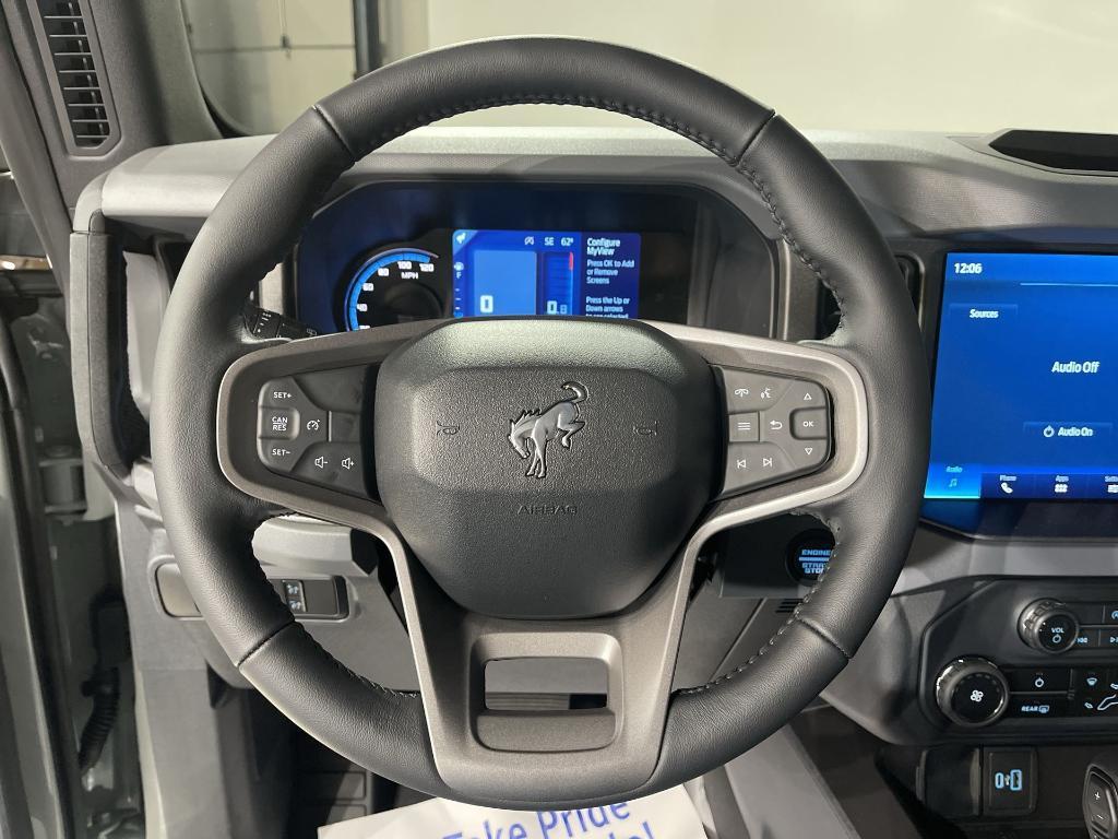 new 2024 Ford Bronco car, priced at $44,139