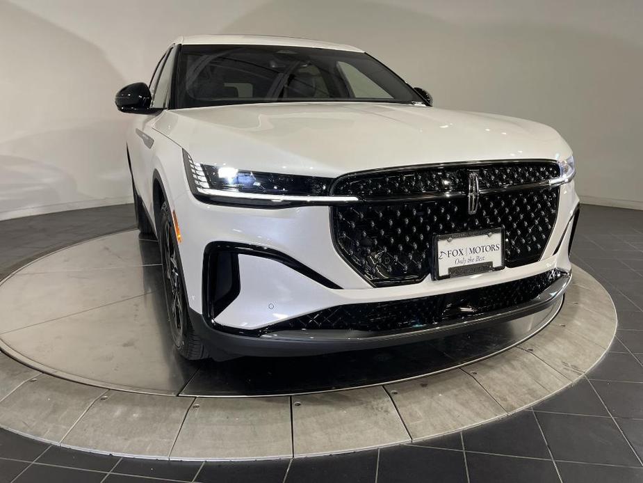 new 2024 Lincoln Nautilus car, priced at $55,699