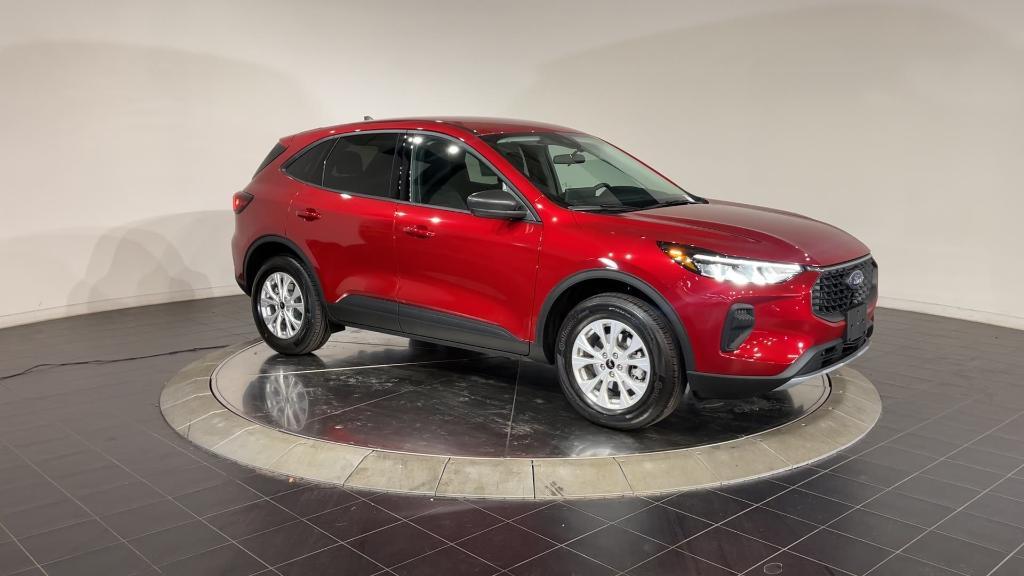 new 2025 Ford Escape car, priced at $31,995