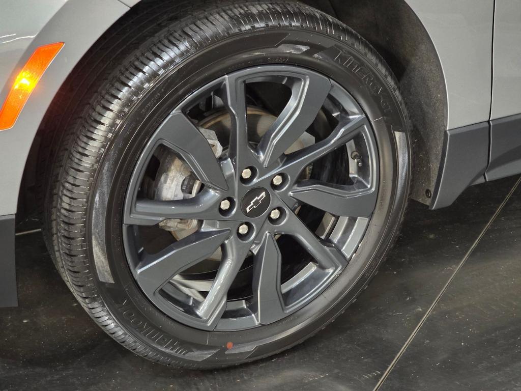 used 2023 Chevrolet Equinox car, priced at $26,995