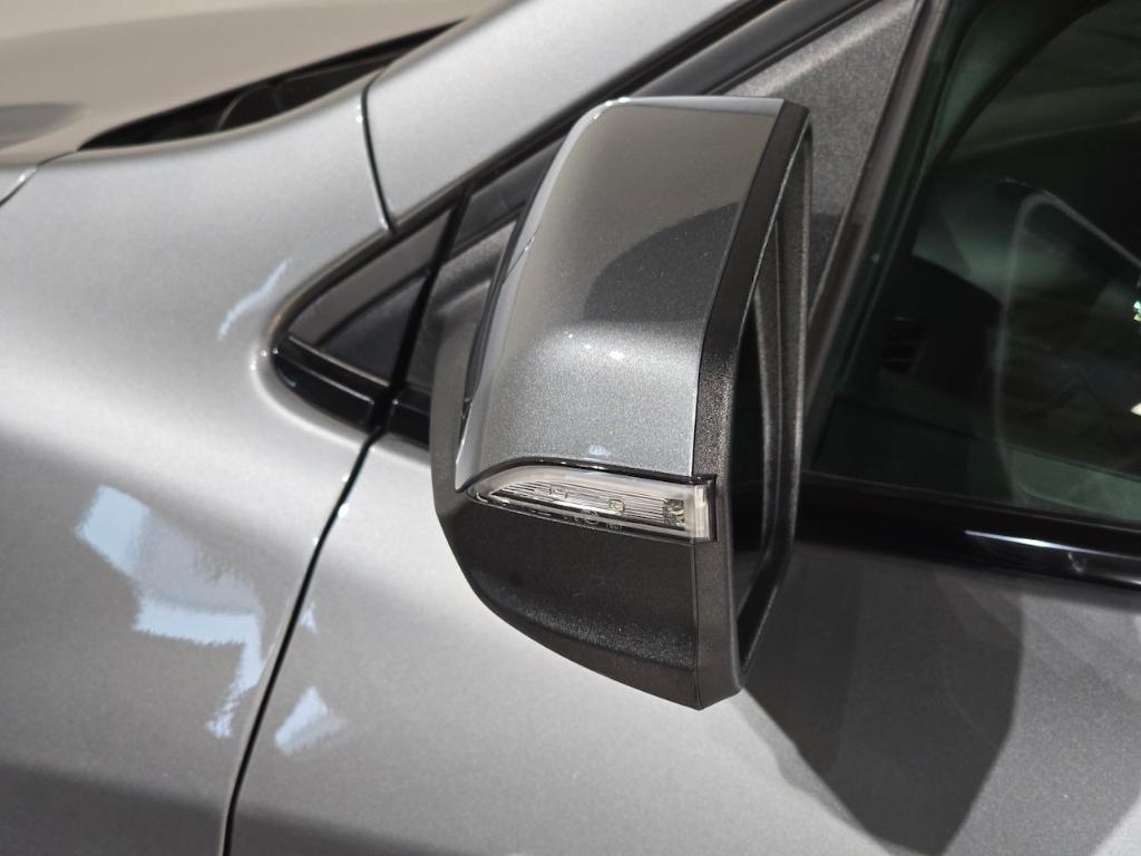 used 2023 Chevrolet Equinox car, priced at $26,995