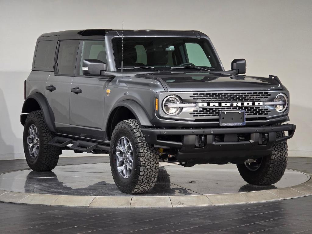 new 2024 Ford Bronco car, priced at $54,303