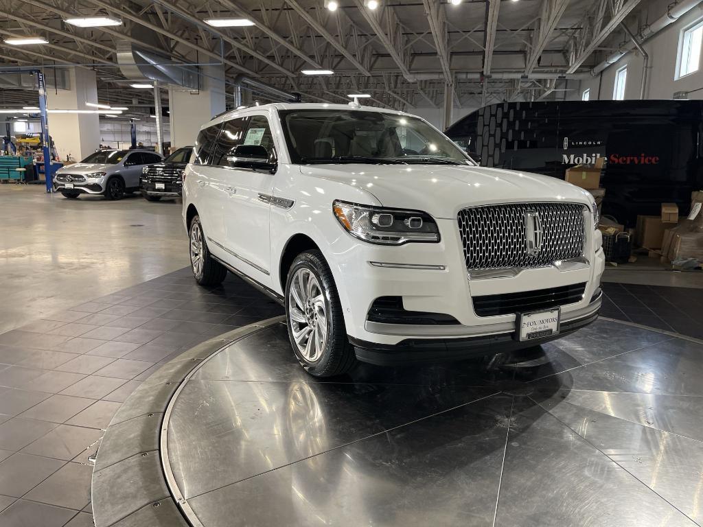 new 2024 Lincoln Navigator car, priced at $94,199