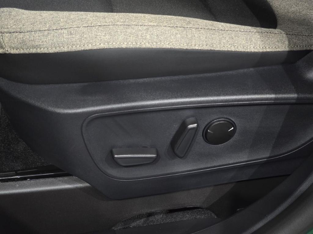 new 2025 Ford Bronco Sport car, priced at $32,174