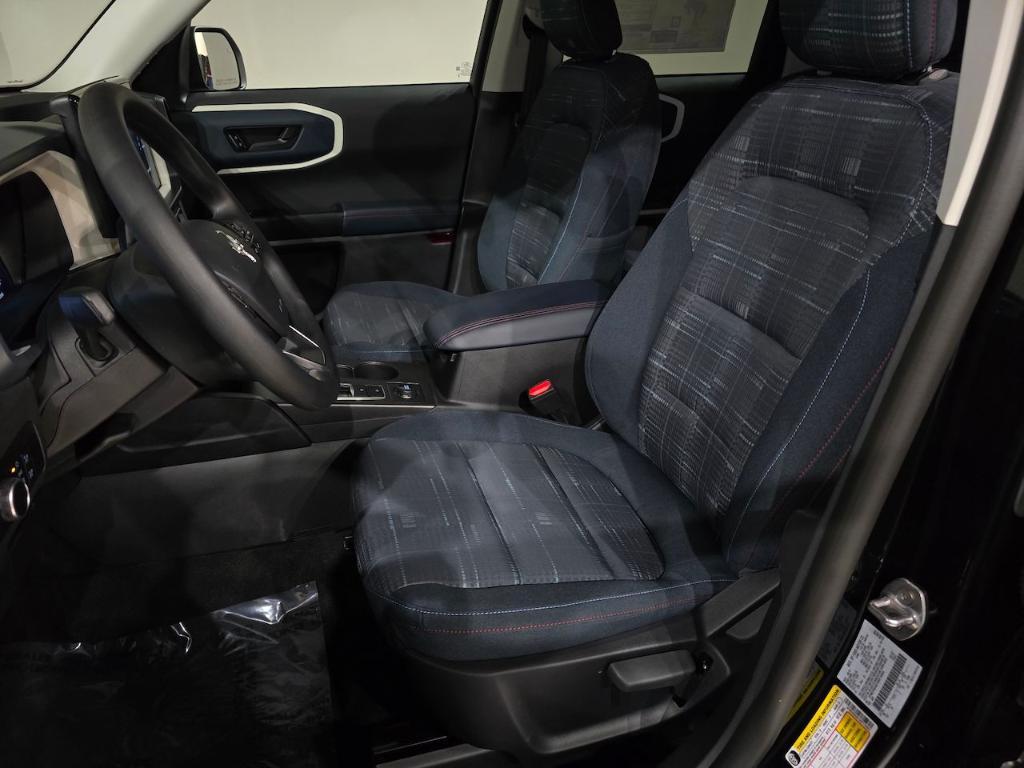 new 2025 Ford Bronco Sport car, priced at $33,657