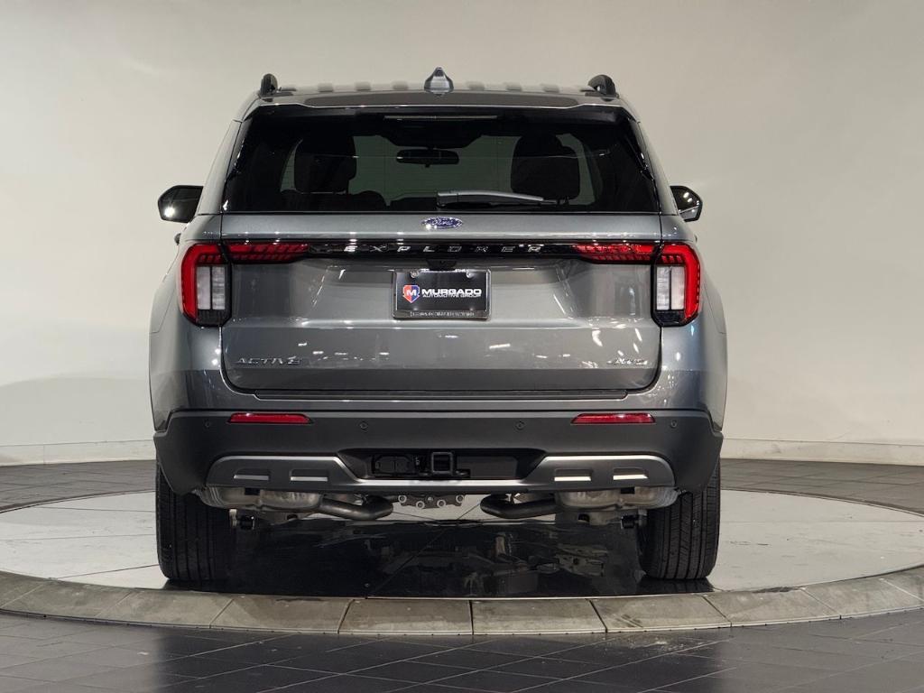 new 2025 Ford Explorer car, priced at $43,985