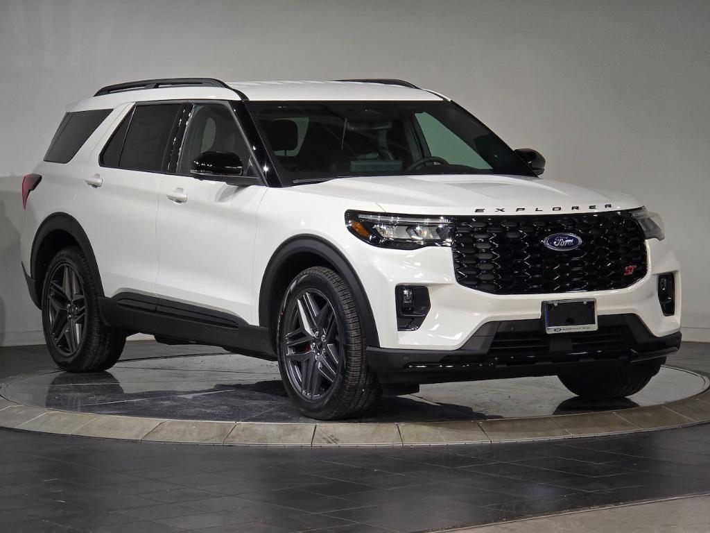 new 2025 Ford Explorer car, priced at $55,006