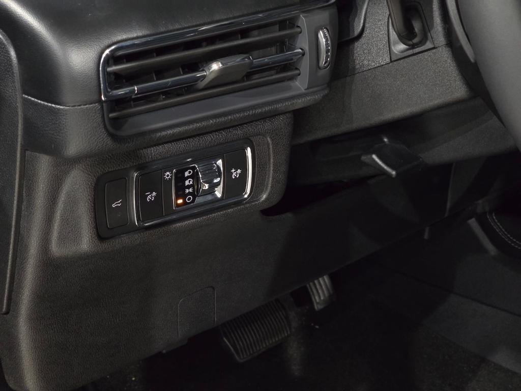 used 2022 Lincoln Corsair car, priced at $31,117