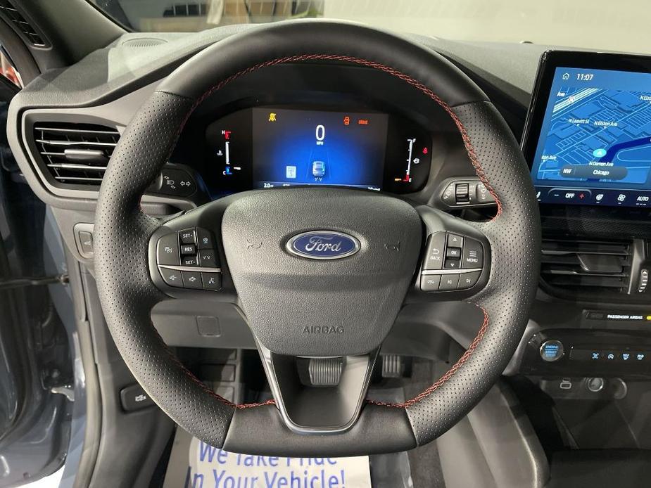 new 2025 Ford Escape car, priced at $33,699