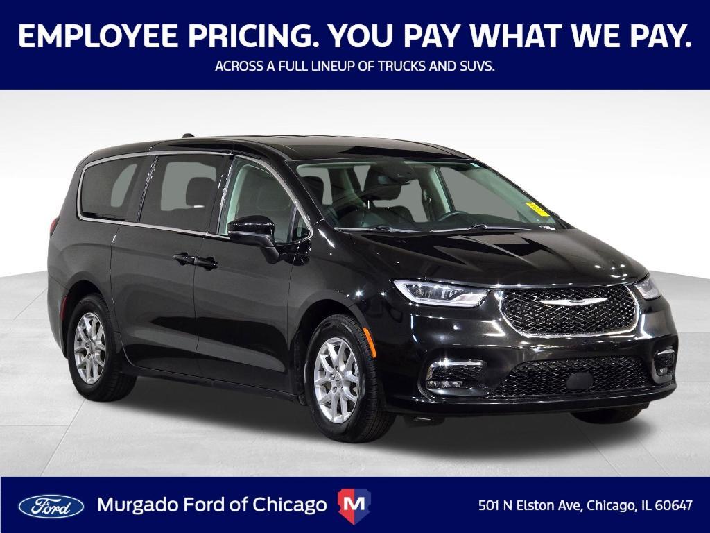 used 2023 Chrysler Pacifica car, priced at $21,834