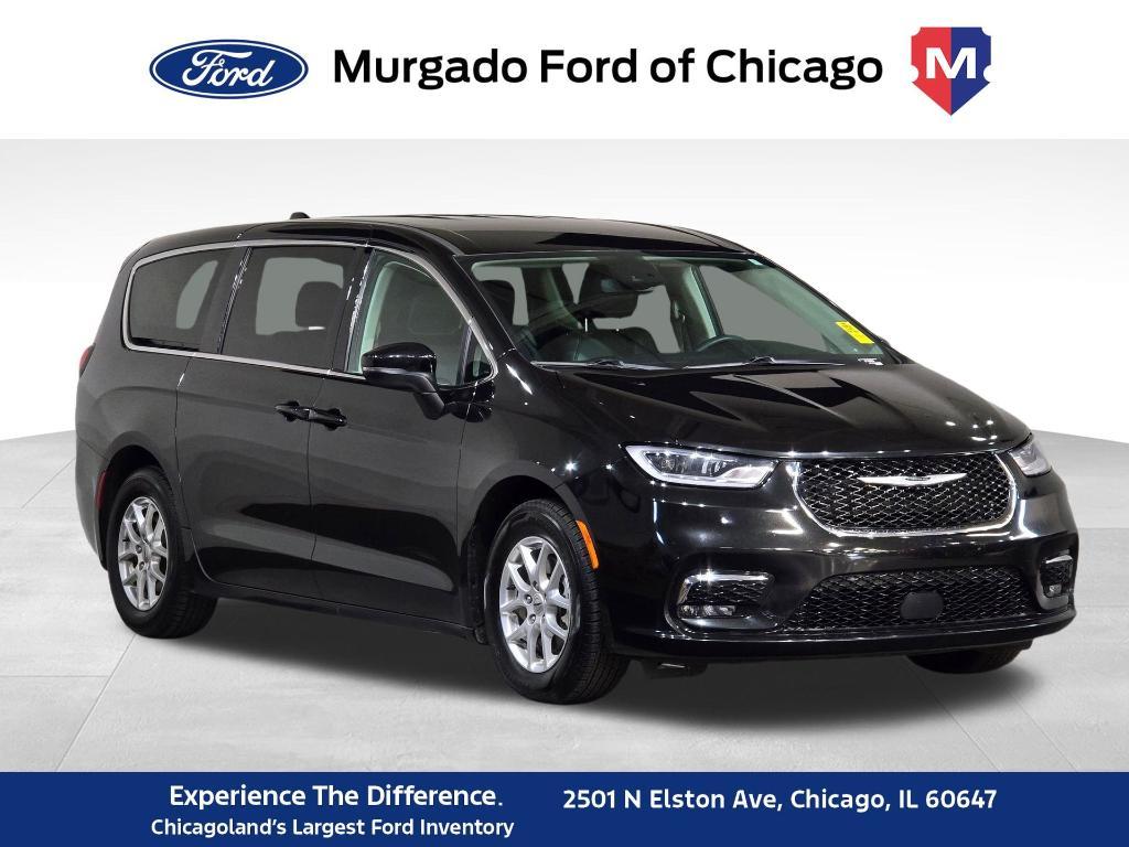 used 2023 Chrysler Pacifica car, priced at $23,914