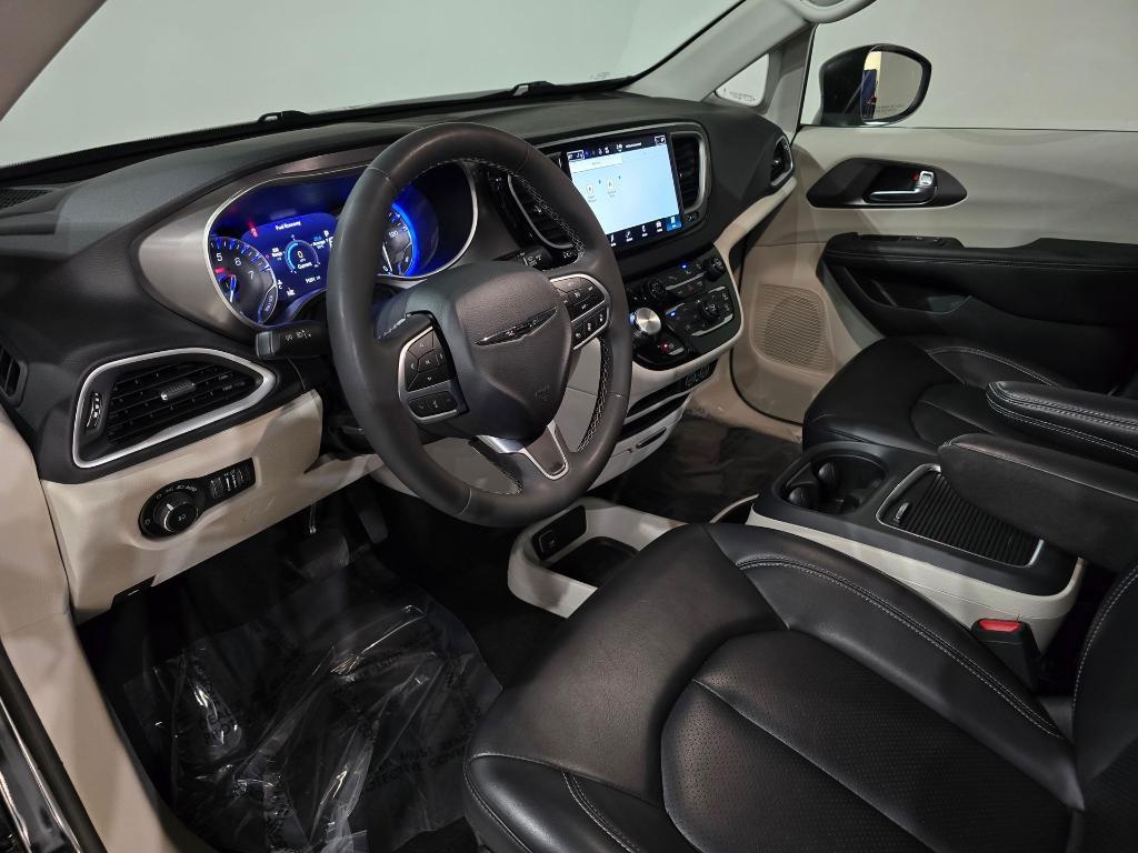 used 2023 Chrysler Pacifica car, priced at $23,914