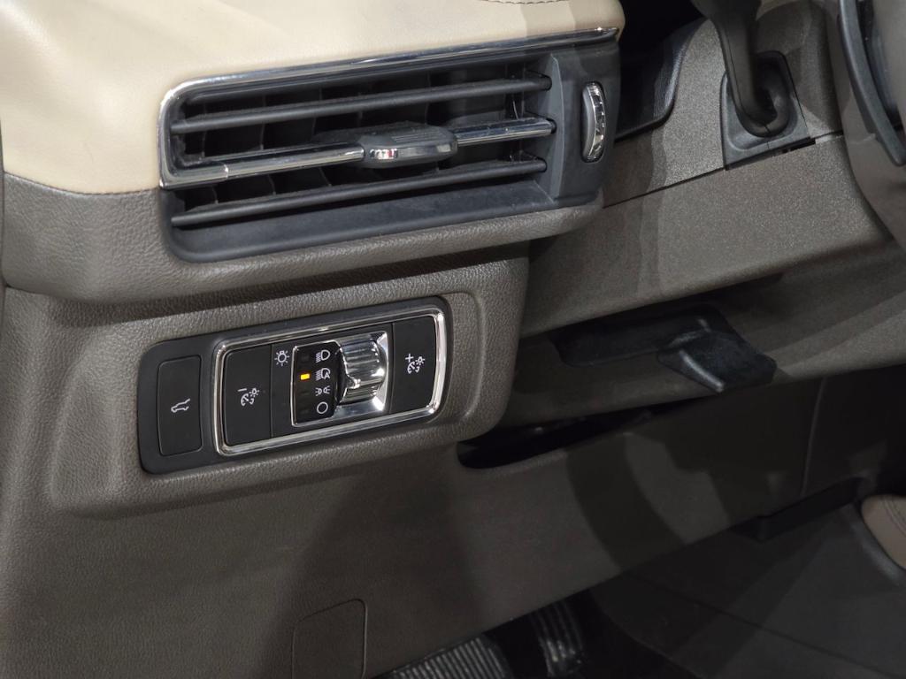 used 2022 Lincoln Corsair car, priced at $30,395