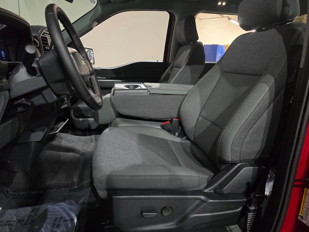 new 2025 Ford F-150 car, priced at $50,538