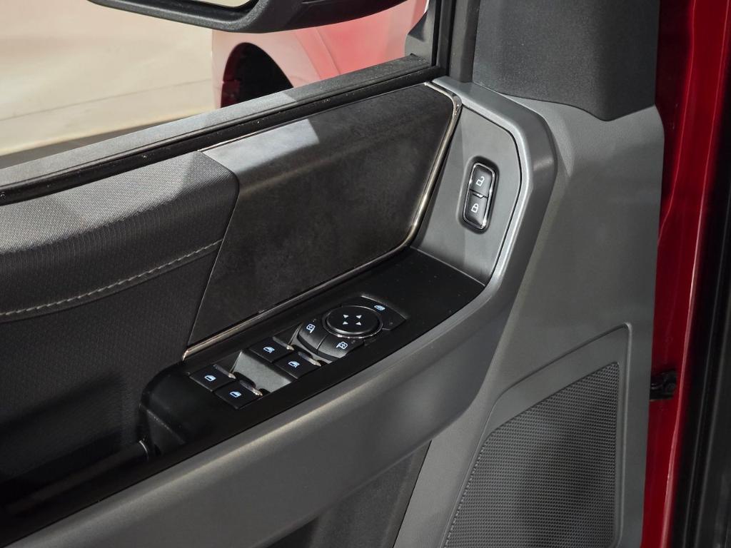 new 2025 Ford F-150 car, priced at $50,538