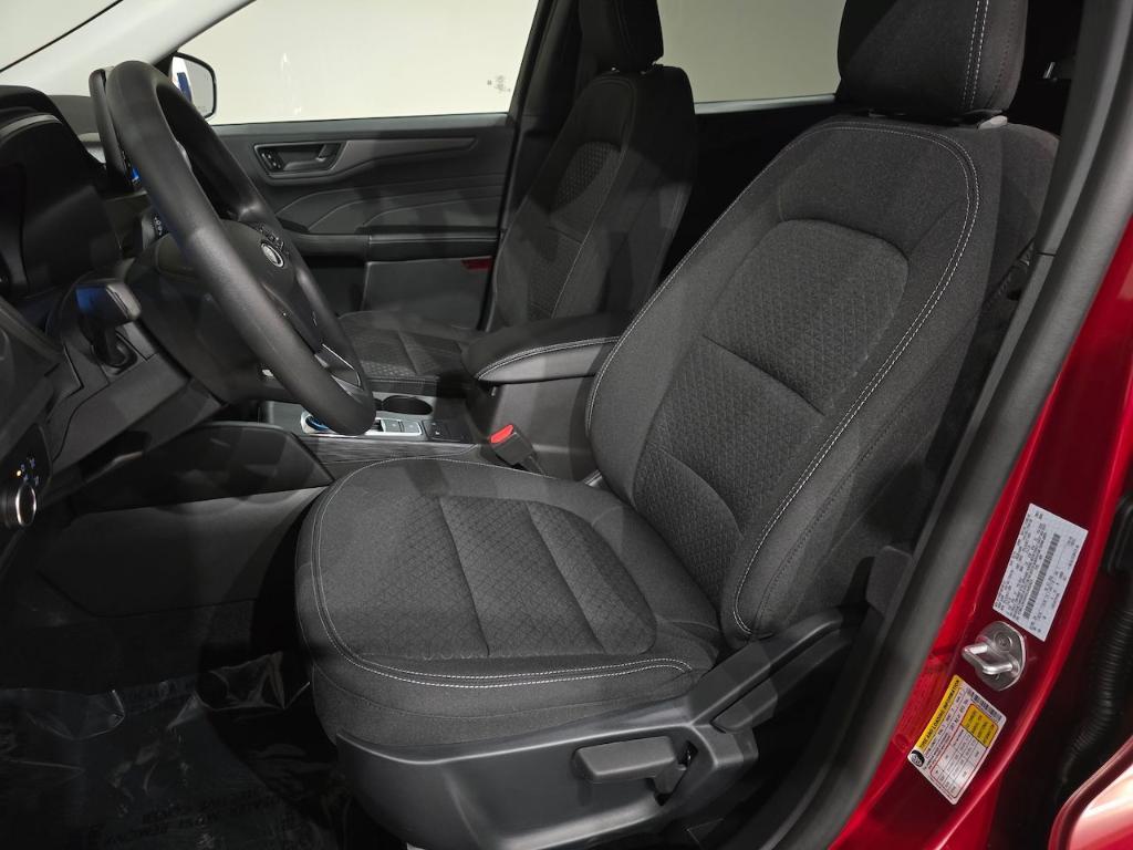 new 2025 Ford Escape car, priced at $29,713