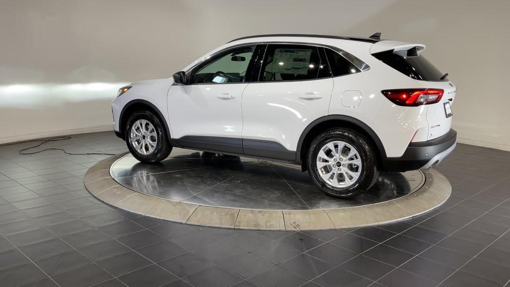 new 2024 Ford Escape car, priced at $33,699