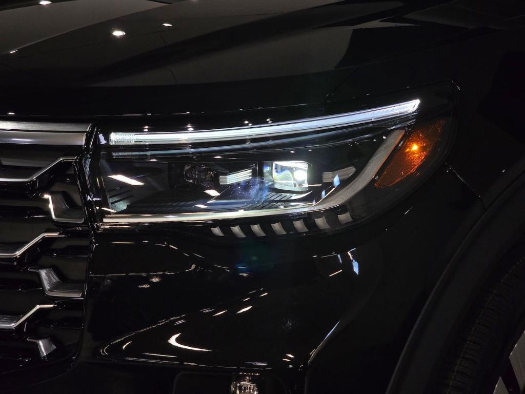 new 2026 Ford Explorer car, priced at $56,395