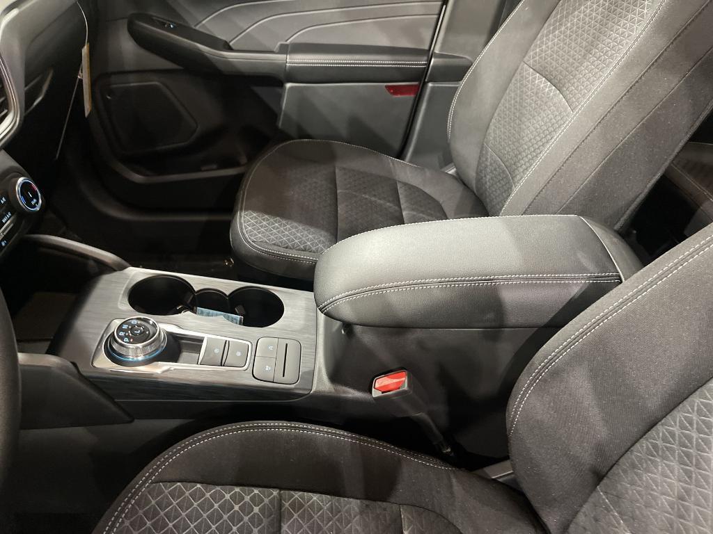 new 2025 Ford Escape car, priced at $27,540
