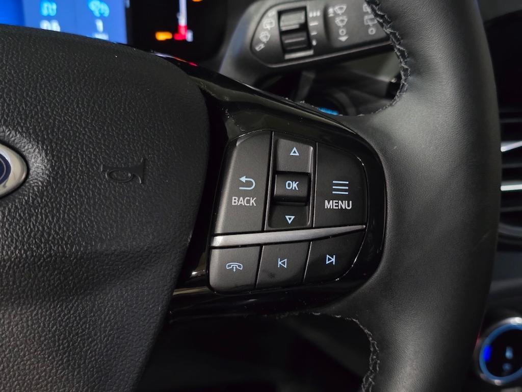 new 2025 Ford Escape car, priced at $29,040