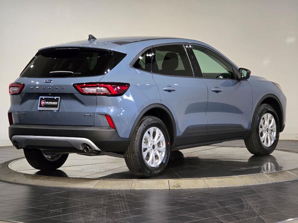 new 2025 Ford Escape car, priced at $29,040