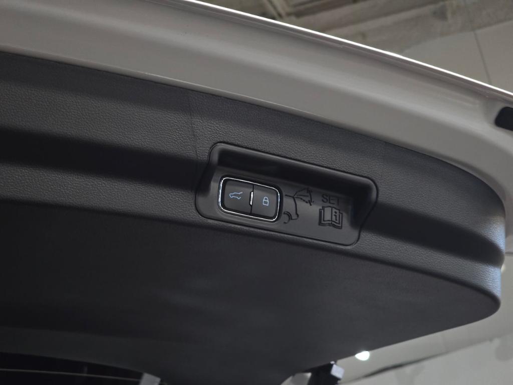 new 2025 Ford Explorer car, priced at $41,450