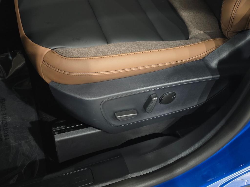 new 2025 Ford Bronco Sport car, priced at $41,670