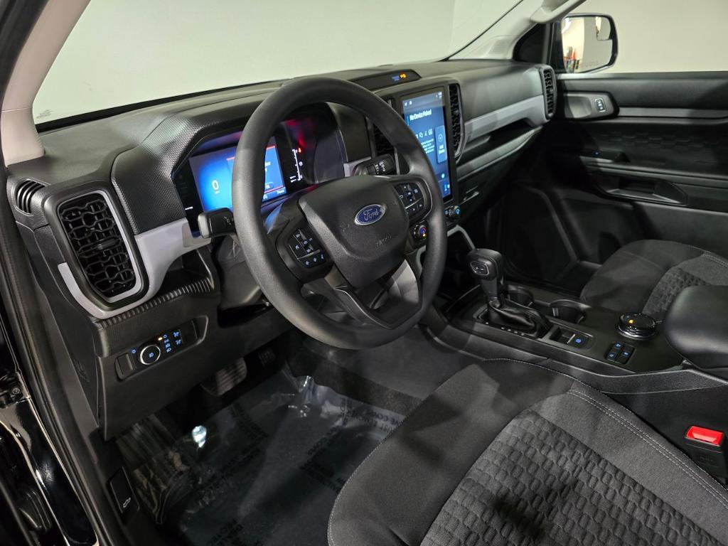 new 2025 Ford Ranger car, priced at $32,914