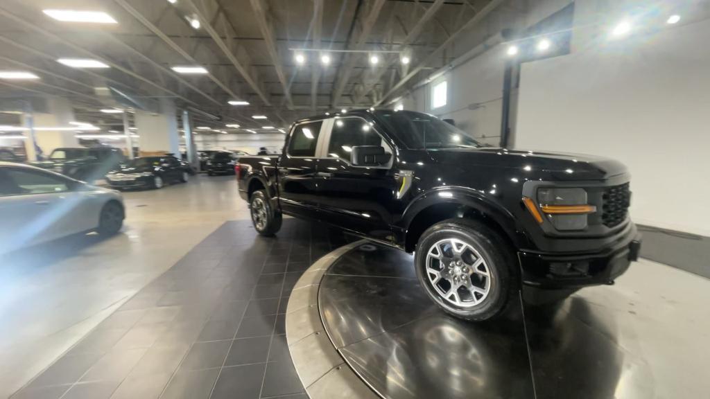 new 2024 Ford F-150 car, priced at $47,245