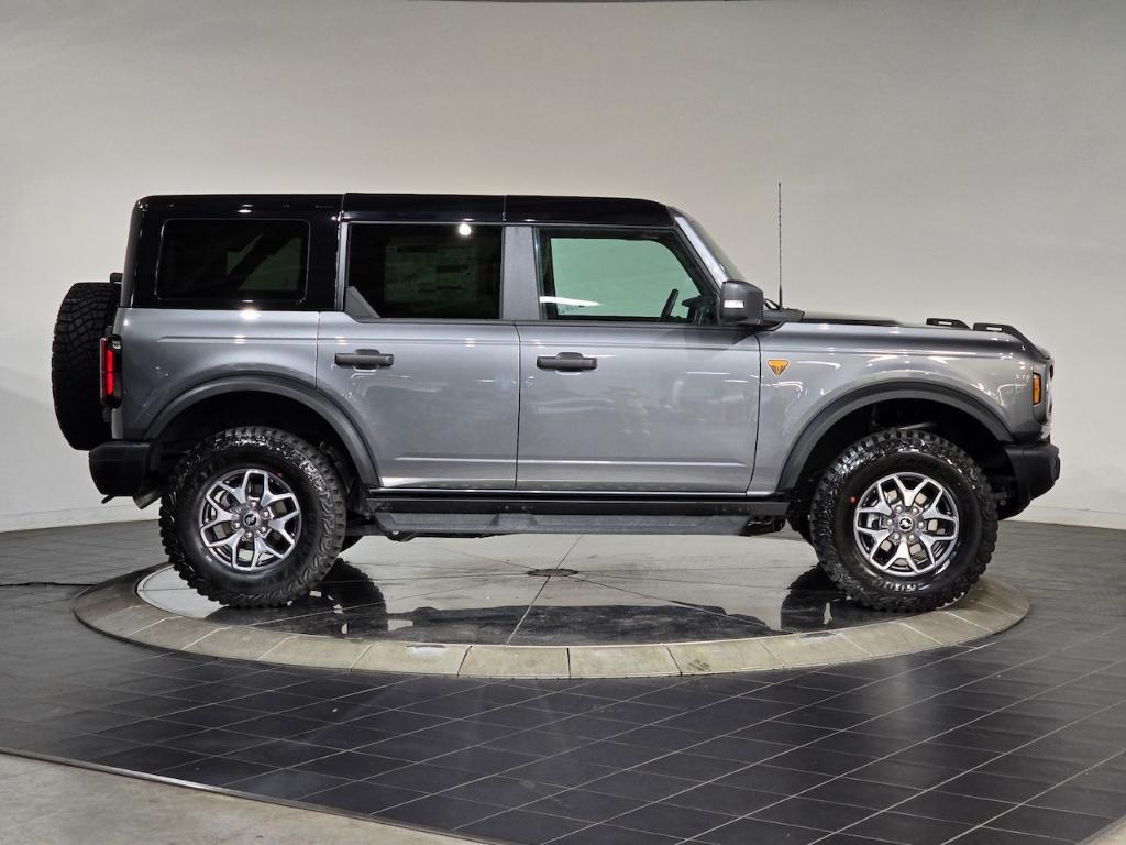 new 2025 Ford Bronco car, priced at $66,660