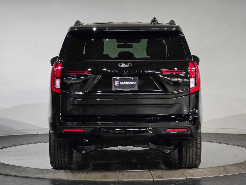new 2025 Ford Expedition car, priced at $80,023