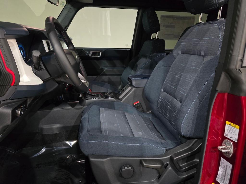 new 2025 Ford Bronco car, priced at $52,014
