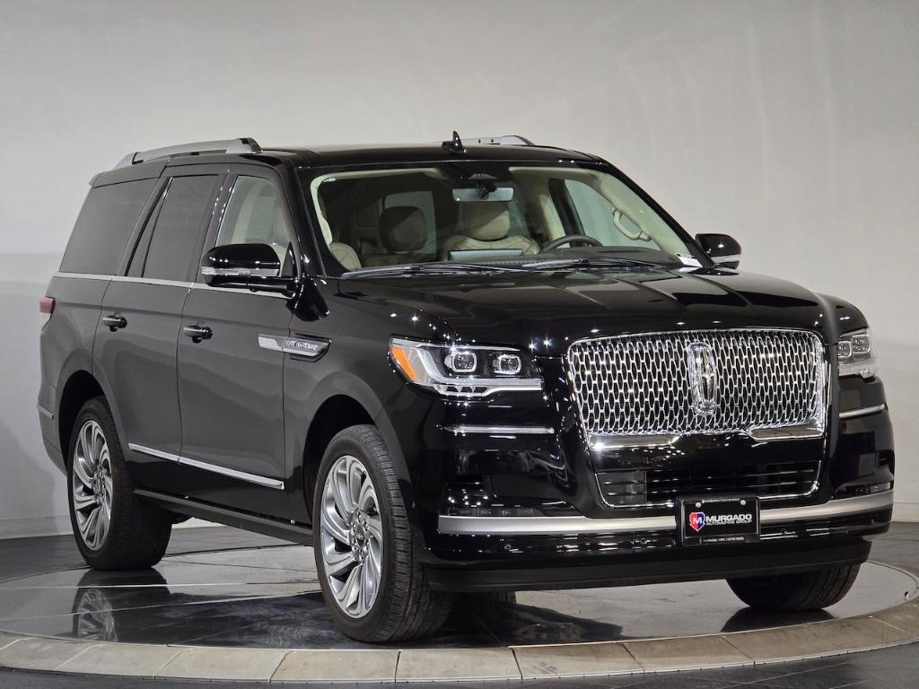 used 2024 Lincoln Navigator car, priced at $88,000