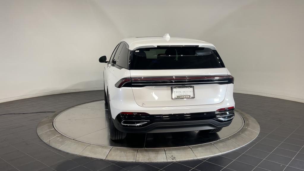 new 2024 Lincoln Nautilus car, priced at $54,399